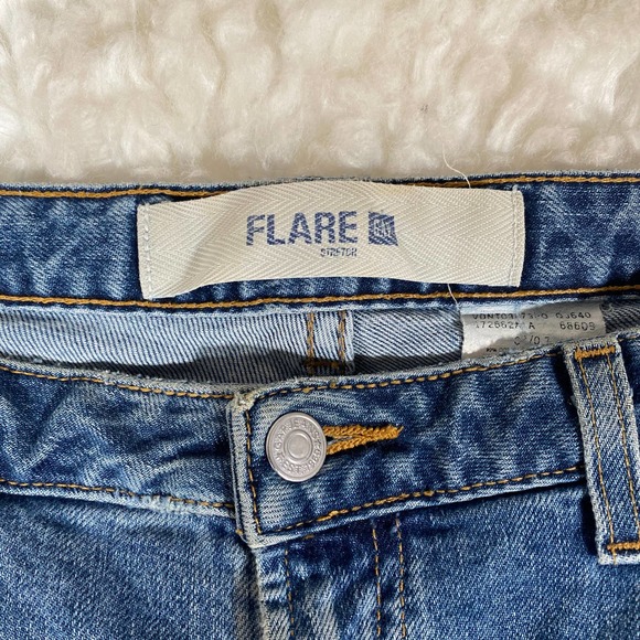 Gap Flare Woman's Stretch Sandblast Regular Cut Jeans Sz 8 - Picture 6 of 8